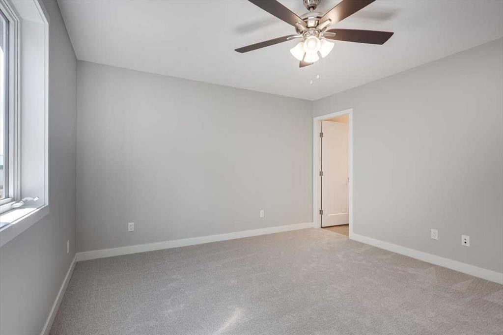 2 Evron Place, Trochu, AB - Indoor Photo Showing Other Room