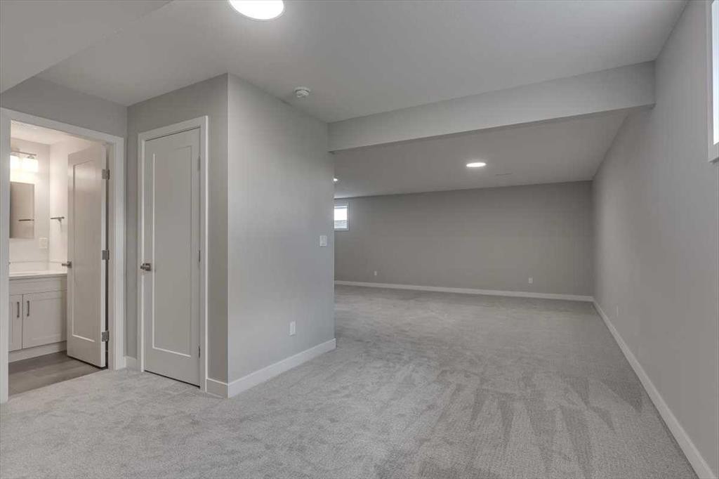 2 Evron Place, Trochu, AB - Indoor Photo Showing Other Room