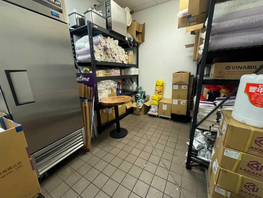 120-317 7 Avenue Sw, Calgary, AB