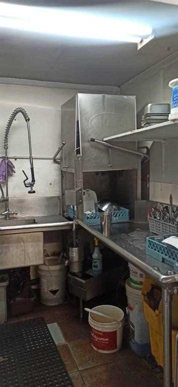 67-71 Bridge Street, Drumheller, AB