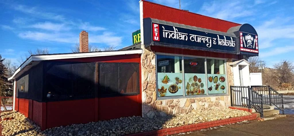 67-71 Bridge Street, Drumheller, AB