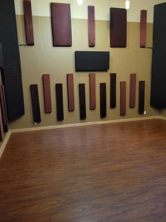 3208 8 Avenue Ne, Calgary, AB