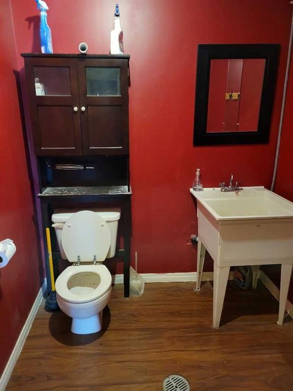 3208 8 Avenue Ne, Calgary, AB