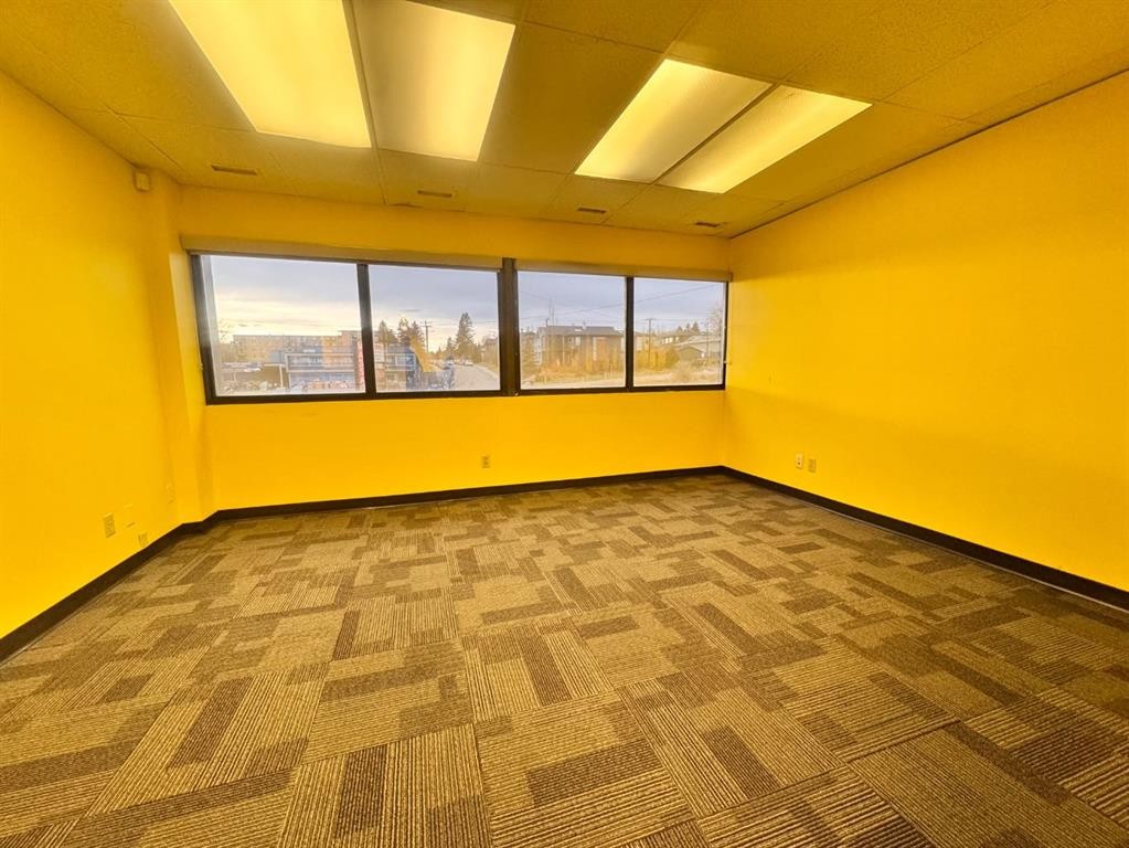 5720 Macleod Trail Sw, Calgary, AB