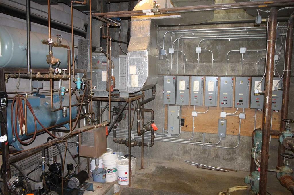 2-1133 17 Avenue Nw, Calgary, AB