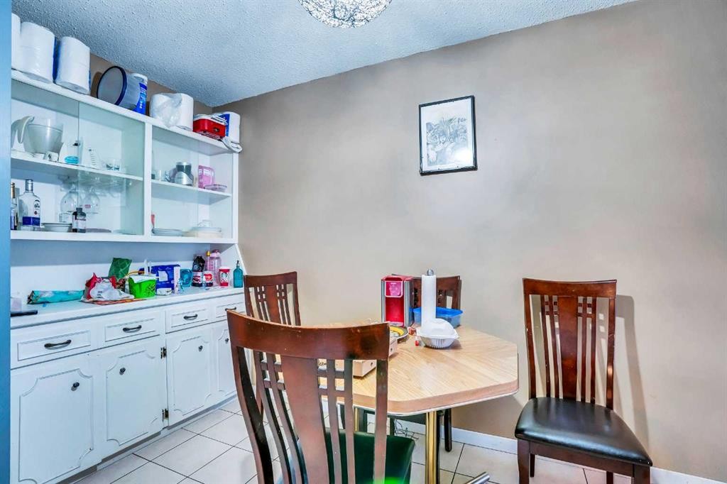 190 Whitefield Drive Ne, Calgary, AB - Indoor