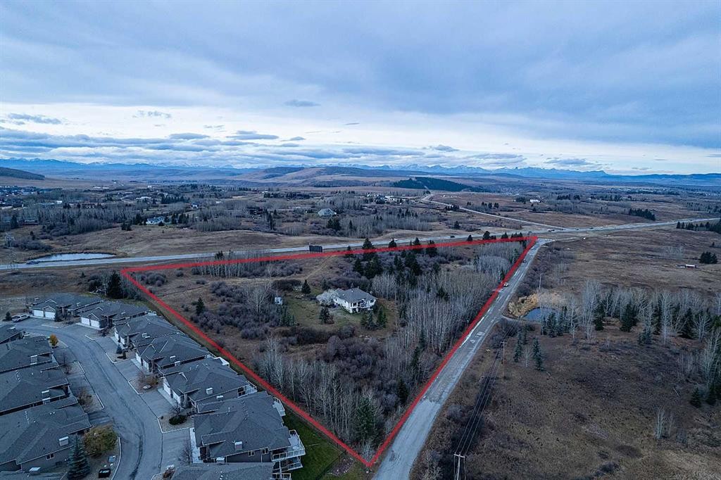 42085 River Heights Lane, Cochrane, AB