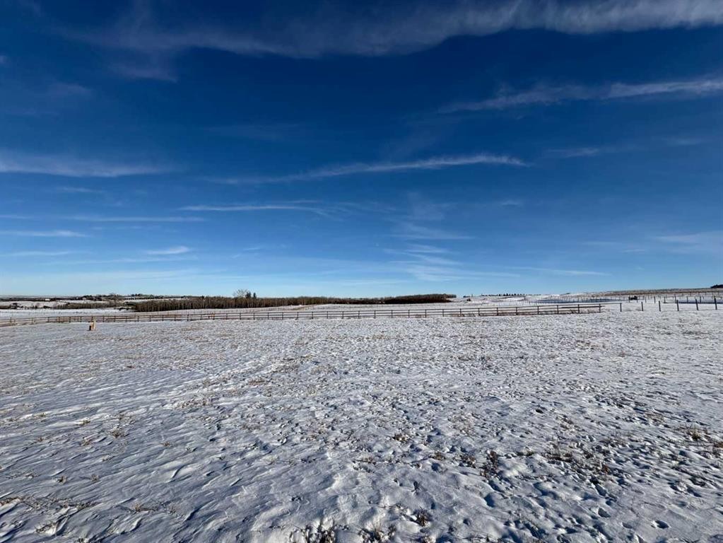 48024 295 Avenue East, De Winton, AB