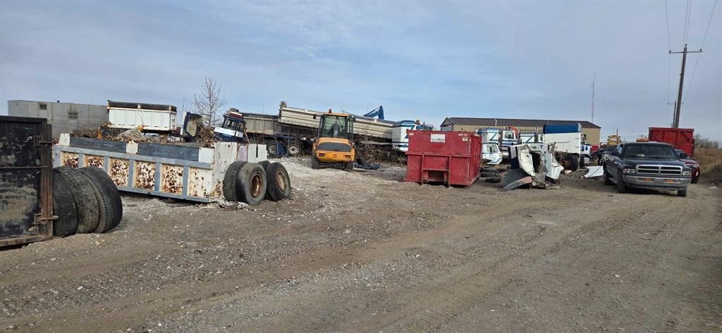 11333 84 Street Se, Calgary, AB