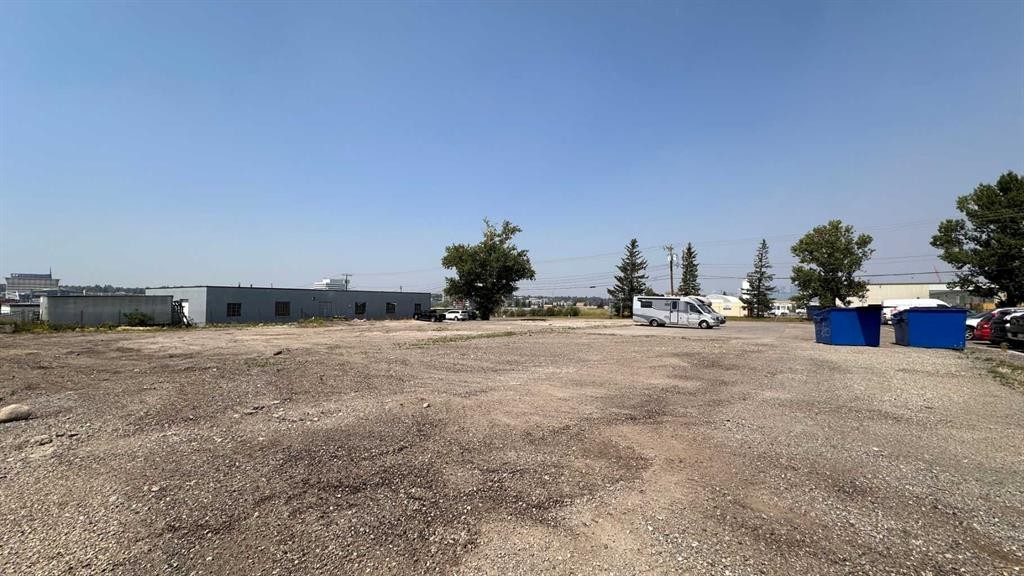 207 61 Avenue Se, Calgary, AB