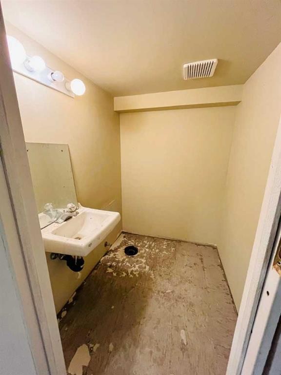 109 14 Street Nw, Calgary, AB