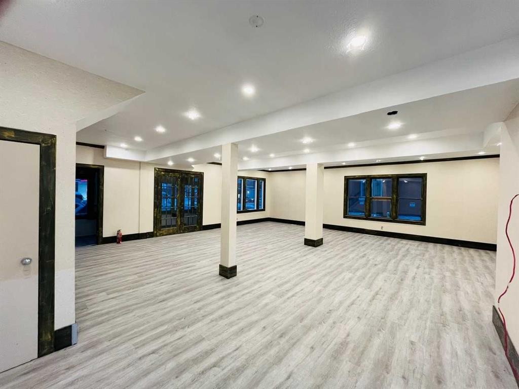 109 14 Street Nw, Calgary, AB