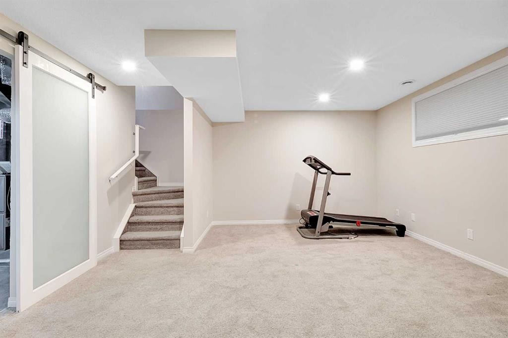 149 Walden Parade Se, Calgary, AB - Indoor