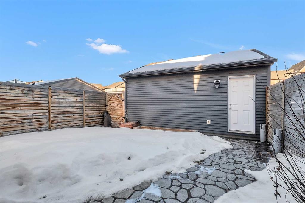 149 Walden Parade Se, Calgary, AB - Outdoor