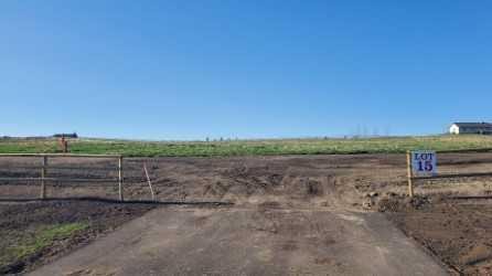 48051 295 Avenue East, De Winton, AB