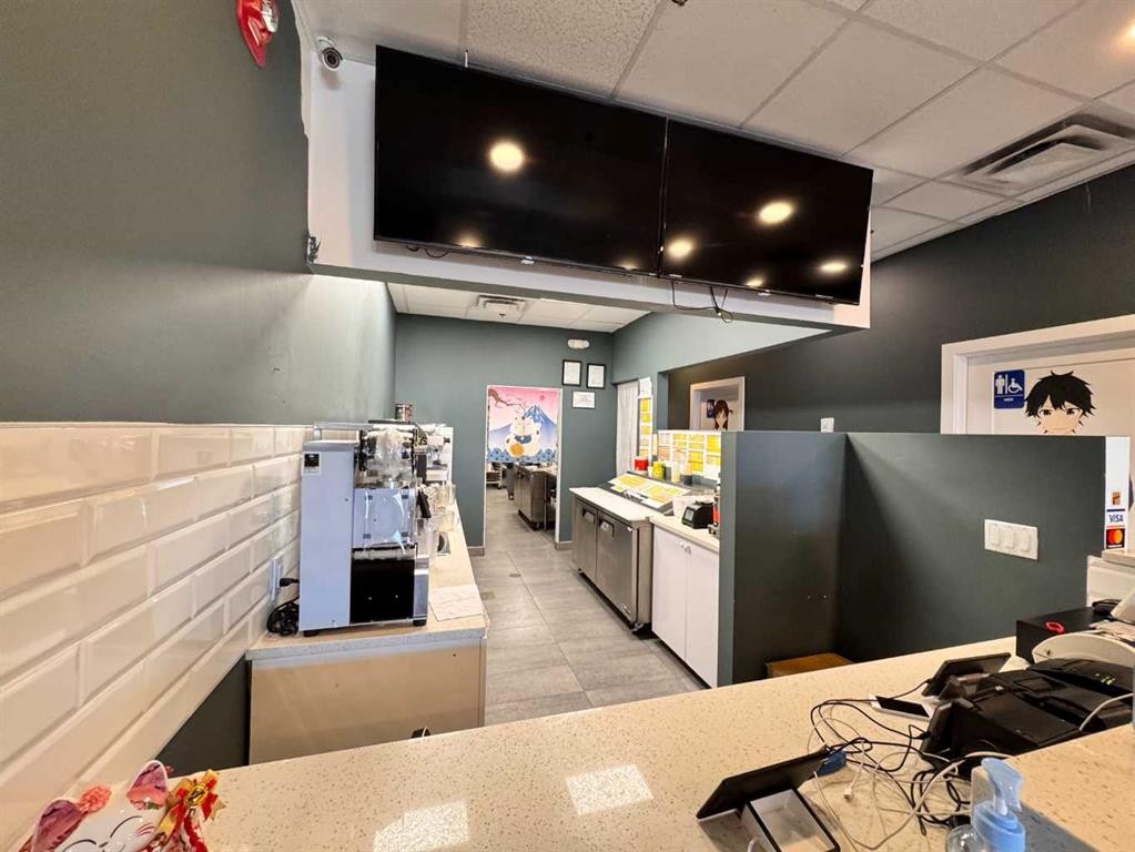 240 Midpark Way Se, Calgary, AB