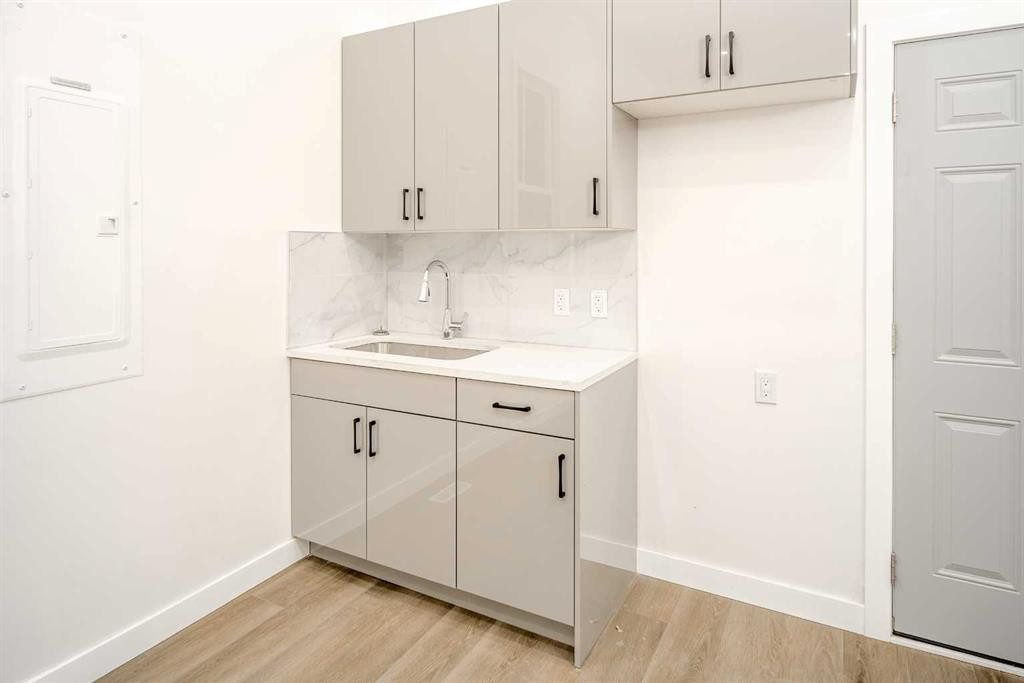 200A Centre Street Se, Calgary, AB