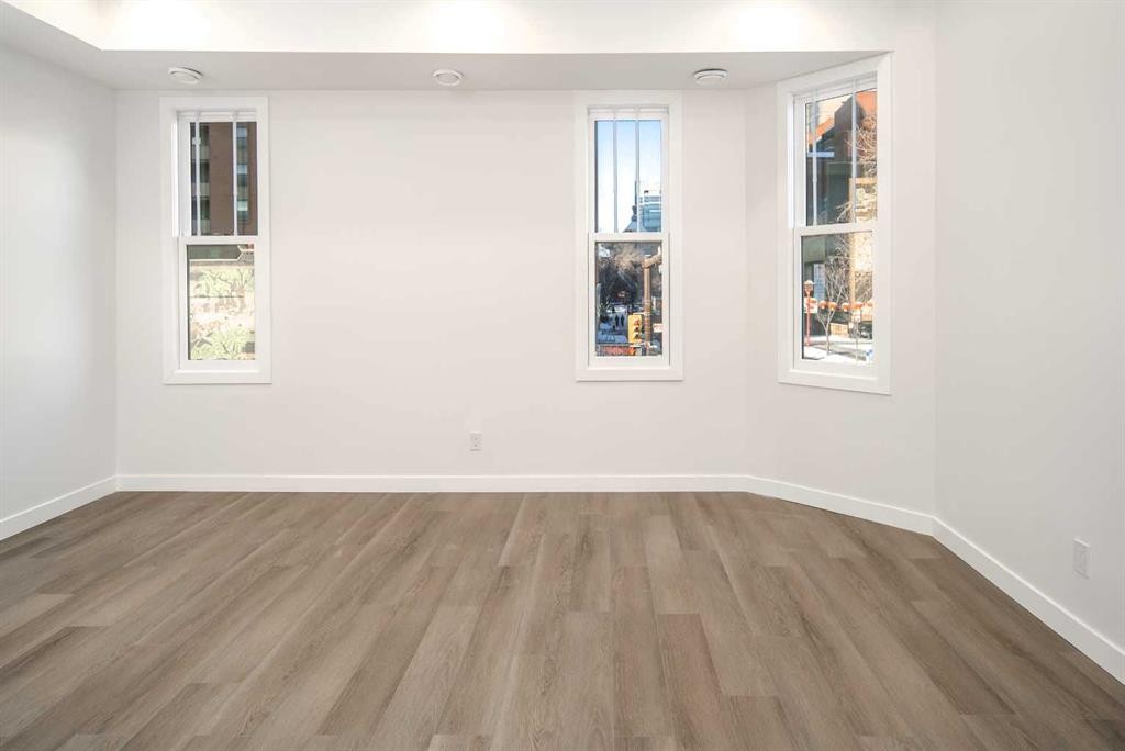 200A Centre Street Se, Calgary, AB