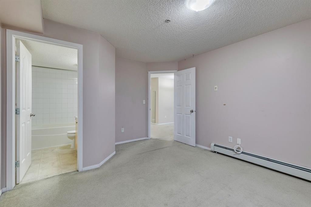 1202-16969 24 Street Sw, Calgary, AB - Indoor Photo Showing Other Room