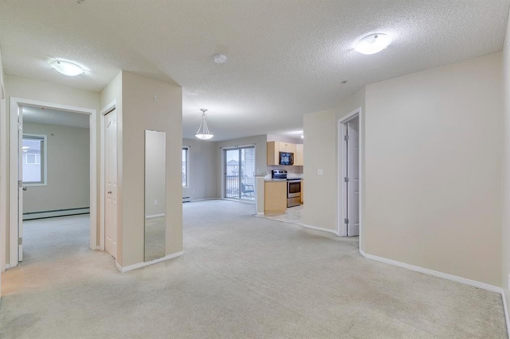 1202-16969 24 Street Sw, Calgary, AB - Indoor Photo Showing Other Room