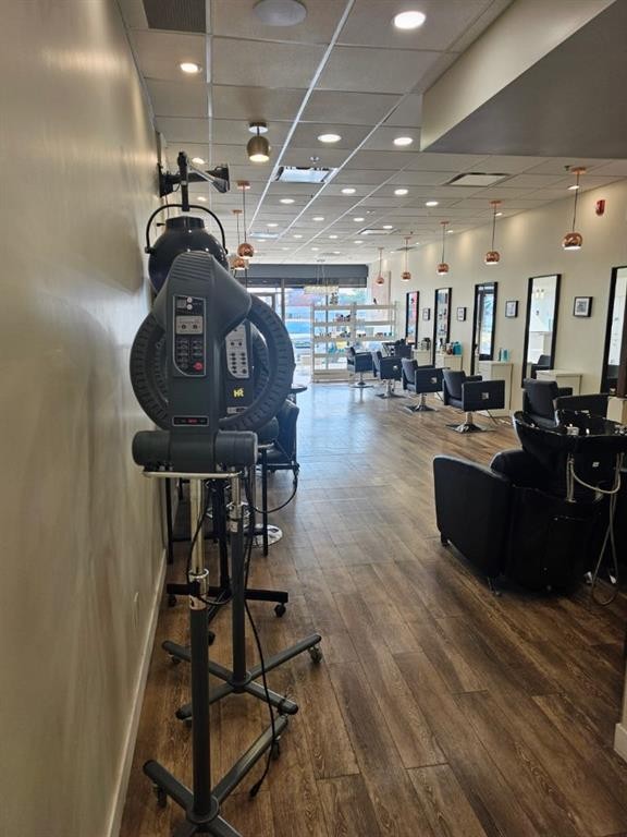 102-5809 Macleod Trail Sw, Calgary, AB