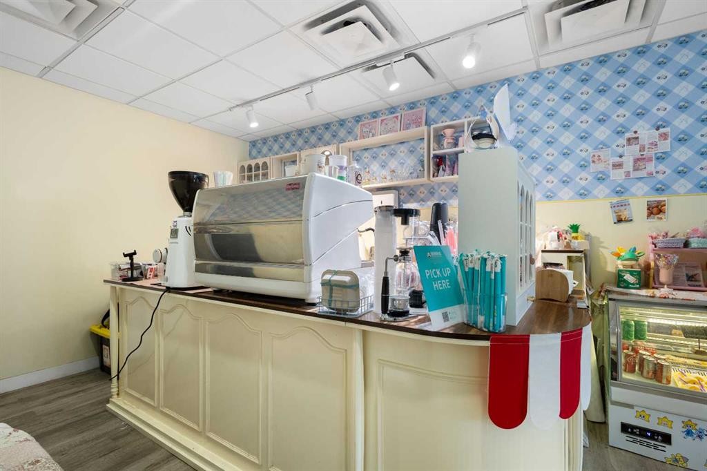 536 16 Avenue Nw, Calgary, AB