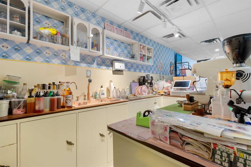 536 16 Avenue Nw, Calgary, AB