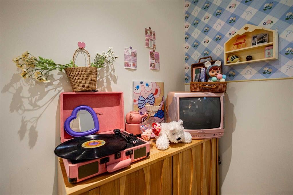 536 16 Avenue Nw, Calgary, AB