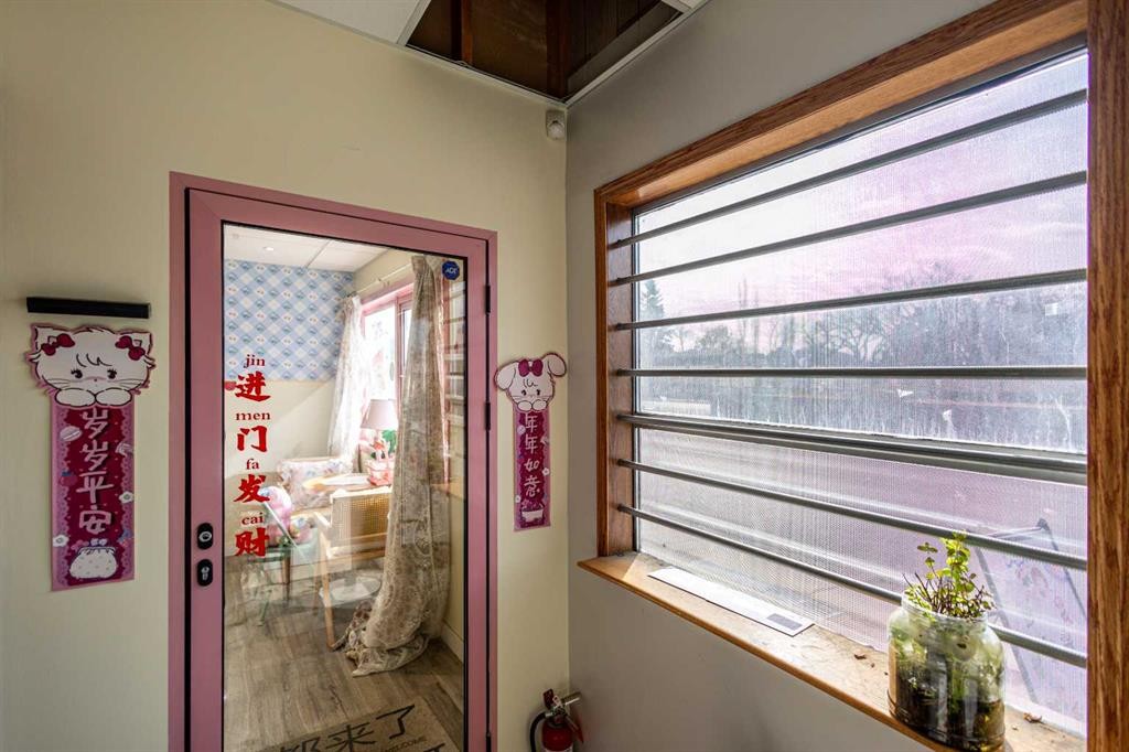 536 16 Avenue Nw, Calgary, AB