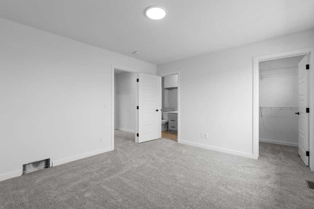 1029 Reynolds Crescent Sw, Airdrie, AB - Indoor