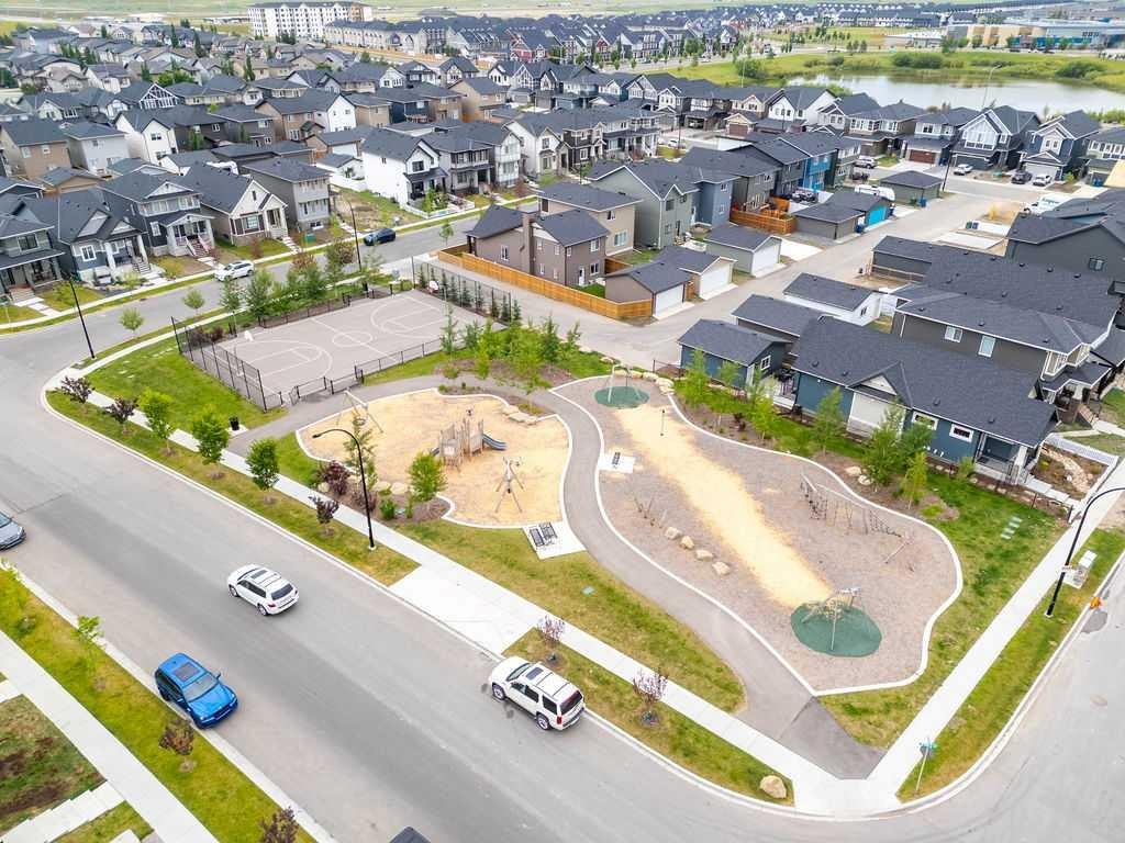 1029 Reynolds Crescent Sw, Airdrie, AB - With View