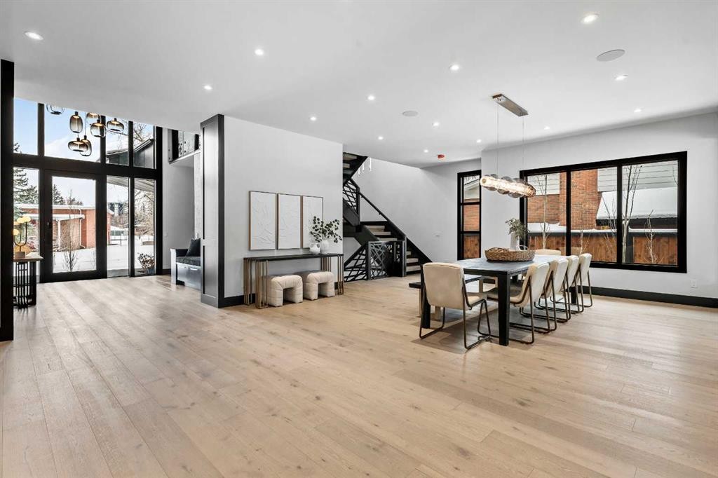 1016 Beverley Boulevard Sw, Calgary, AB - Indoor