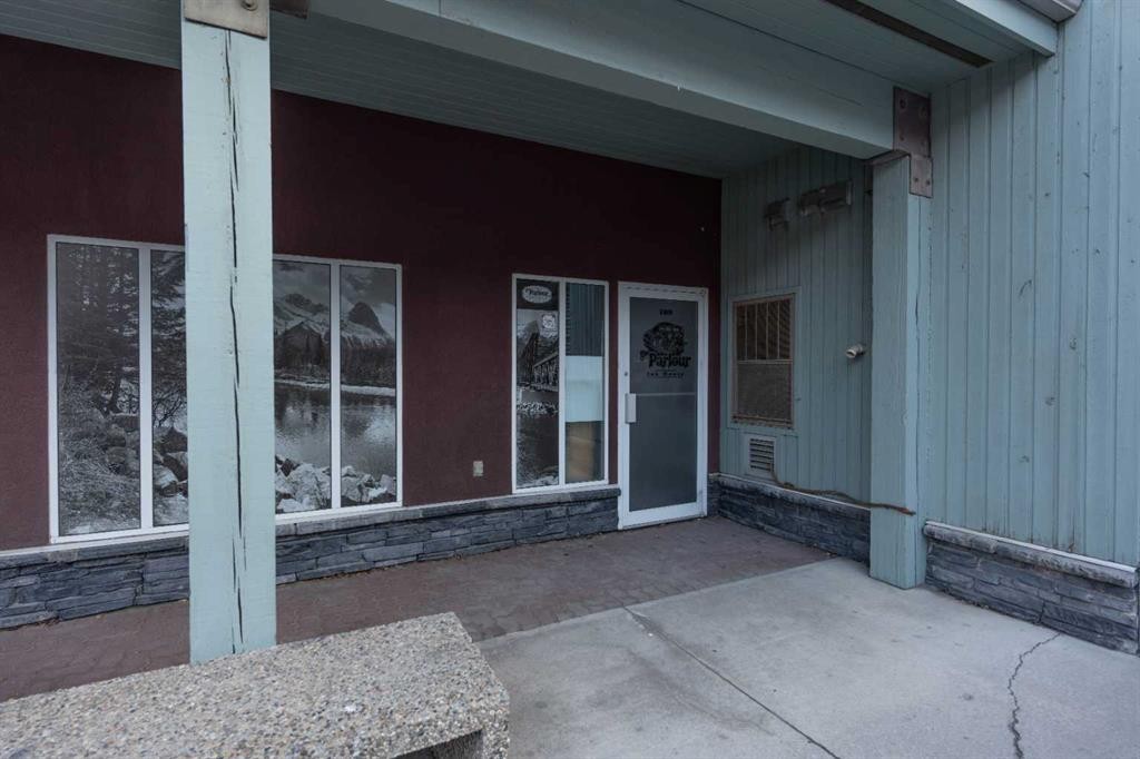 109-1151 Sidney Street, Canmore, AB