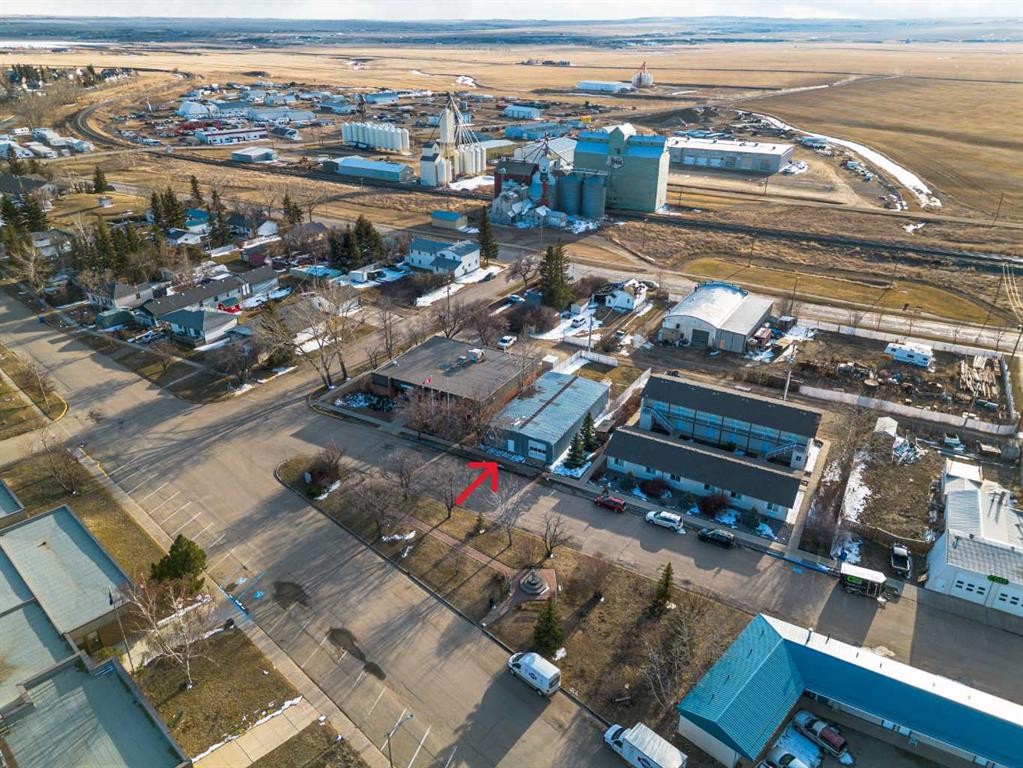 125 2 Avenue Se, Three Hills, AB