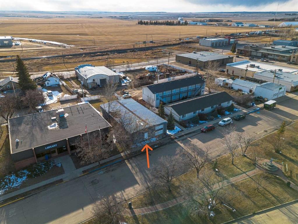 125 2 Avenue Se, Three Hills, AB