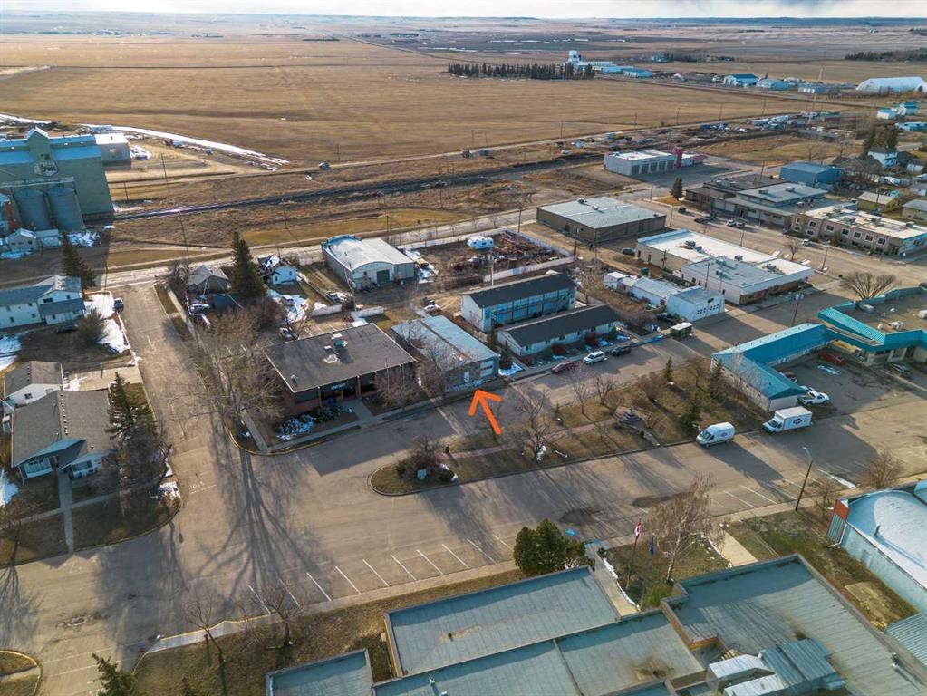 125 2 Avenue Se, Three Hills, AB