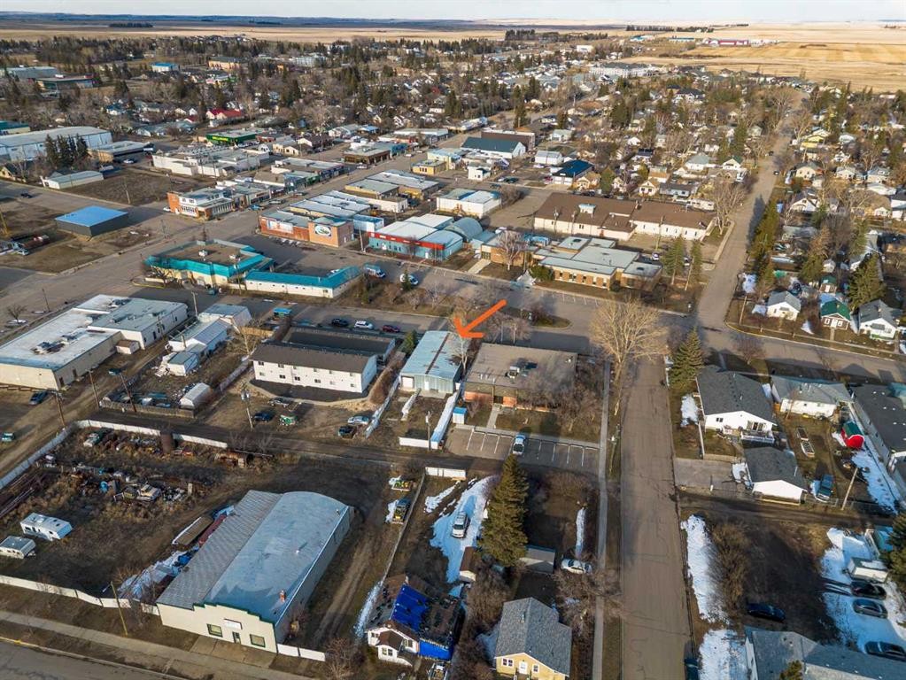 125 2 Avenue Se, Three Hills, AB