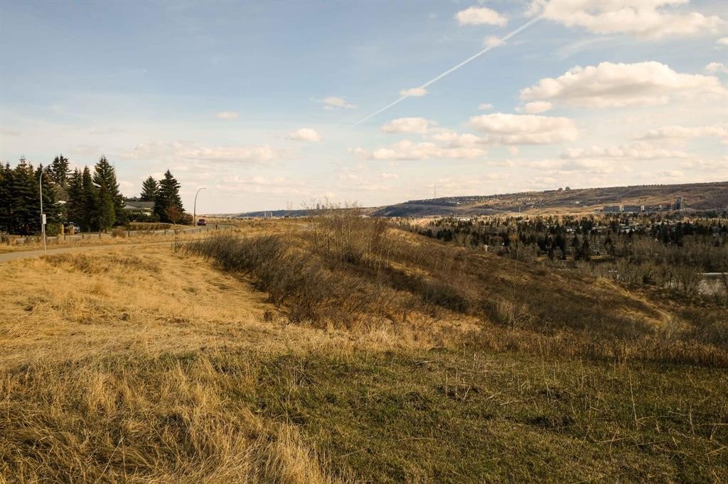 328 Silver Crest Drive Nw, Calgary, AB