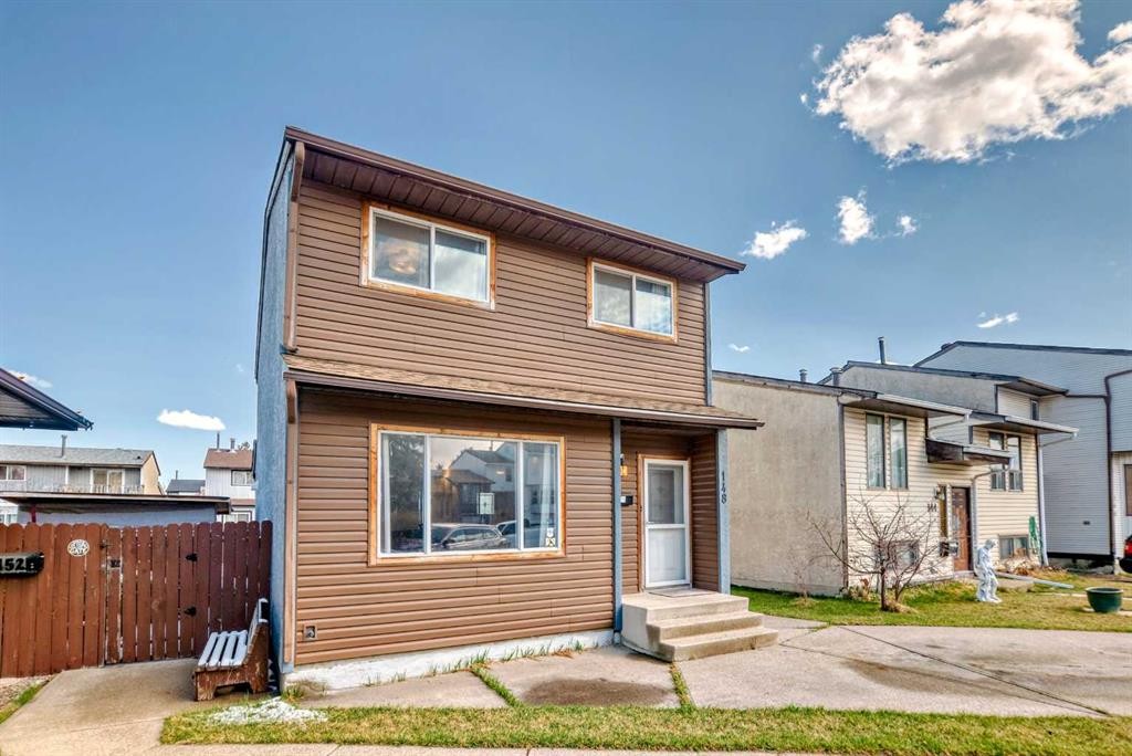 148 Pinemill Mews Ne, Calgary, AB - Outdoor