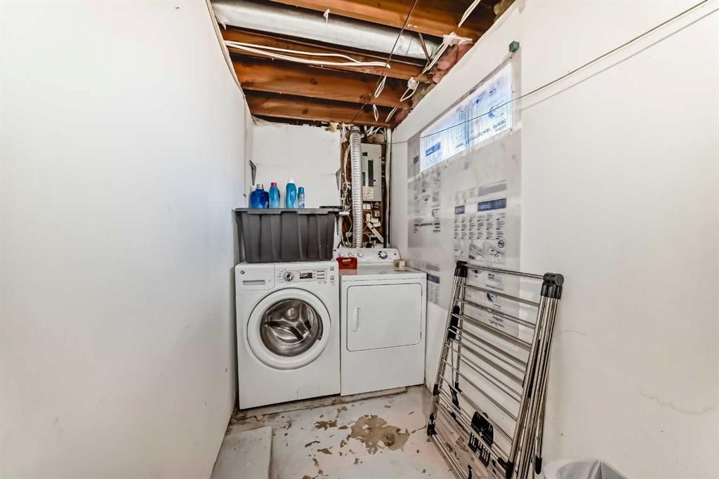 148 Pinemill Mews Ne, Calgary, AB - Indoor Photo Showing Laundry Room