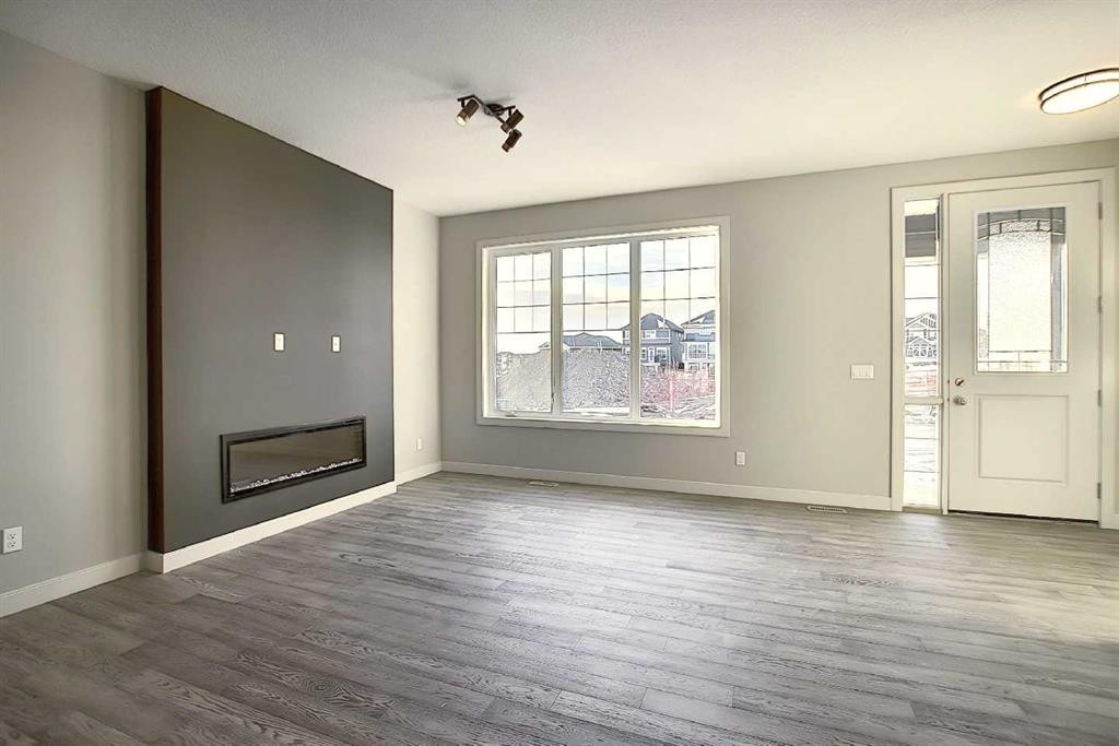 434 River Avenue, Cochrane, AB - Indoor With Fireplace