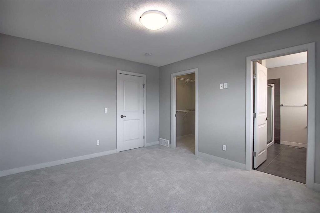 434 River Avenue, Cochrane, AB - Indoor Photo Showing Other Room