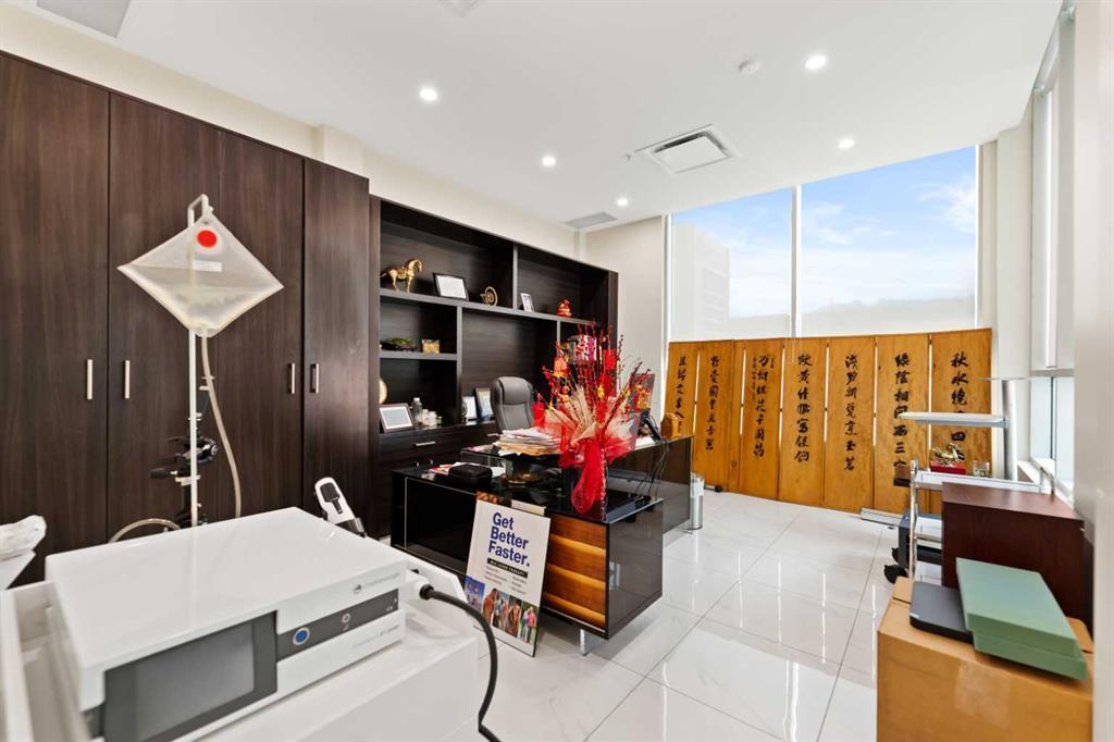 4620-4624 16 Avenue Nw, Calgary, AB