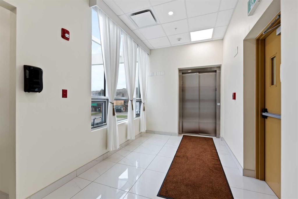 4620-4624 16 Avenue Nw, Calgary, AB