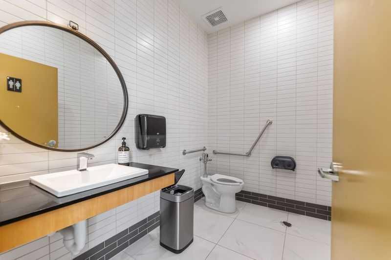 4620-4624 16 Avenue Nw, Calgary, AB