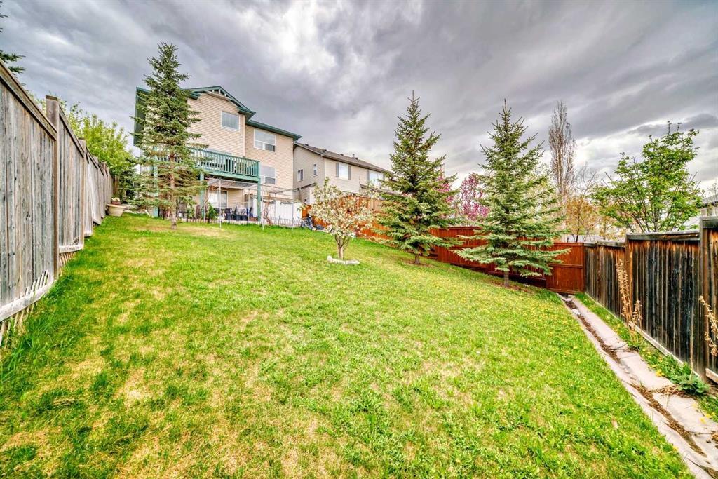 158 Panamount Drive Nw, Calgary, AB - Outdoor