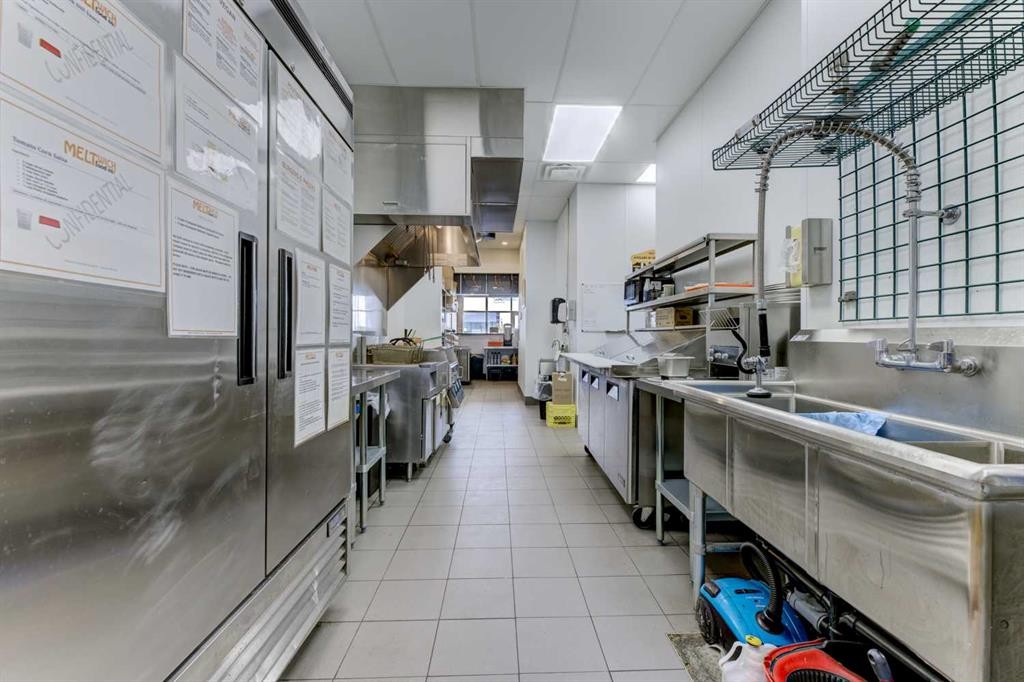 981 Tamarack Way Nw, Edmonton, AB