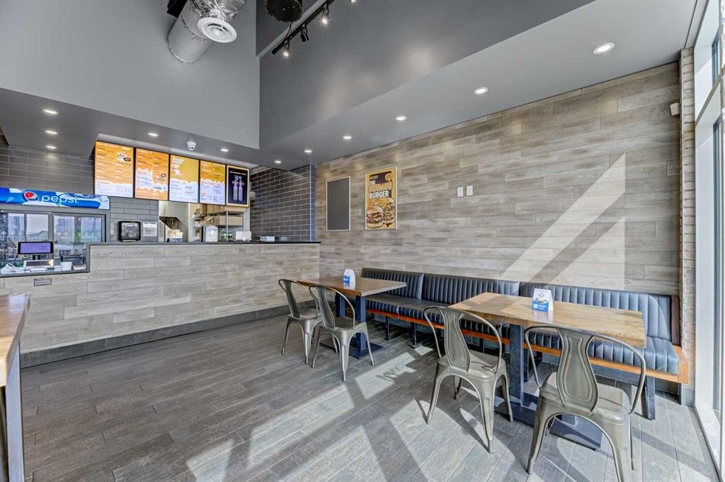 981 Tamarack Way Nw, Edmonton, AB