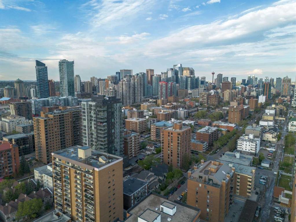 1316 15 Avenue Sw, Calgary, AB - Outdoor With View