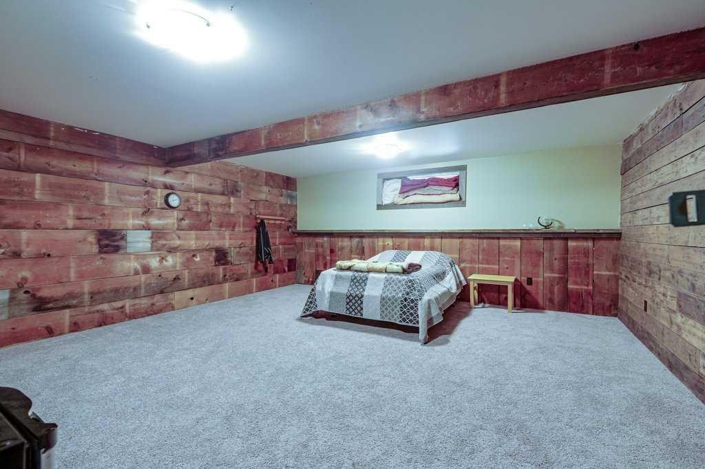 331039-Rge. Rd.242, Rural Kneehill County, AB - Indoor